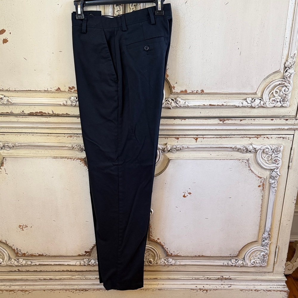 Dockers Men's Navy Blue Chino Pants